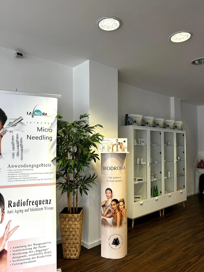 1 - Loving Body♥ dauerhafte Haarentfernung mit Diodenlaser® & WimpernLifting