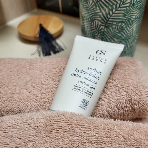 6 - LR Beauté Sierre