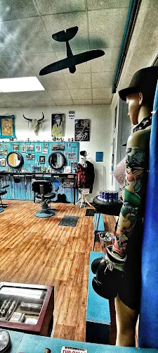 4 - Luke-holič z garáže