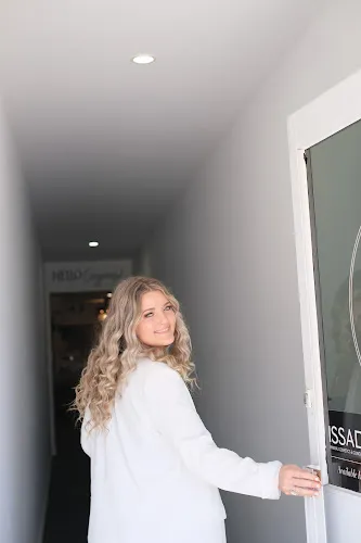 2 - Luxe Nail Lounge Yeppoon