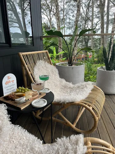 2 - Luxury Nail and Beauty by Stephanie