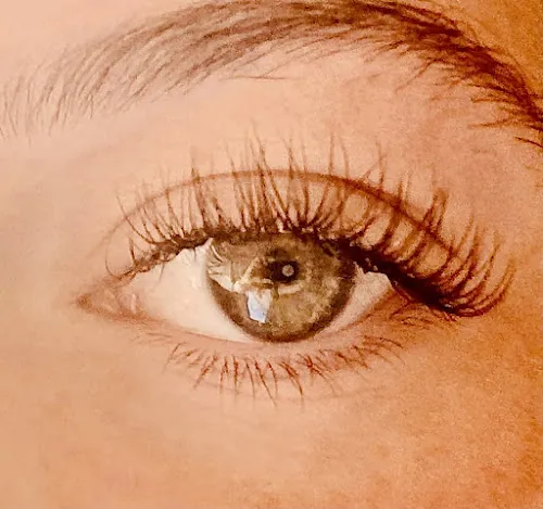 6 - LV Garth Nails and beauty