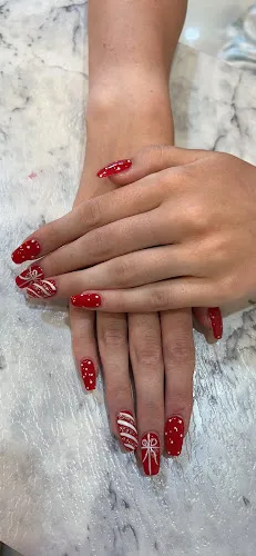 3 - Lys Nails and Spa