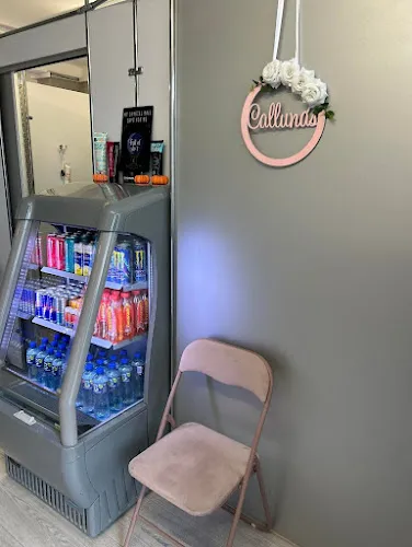 4 - M & Y hair and beauty Salon