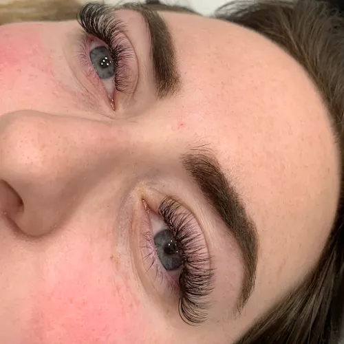 4 - M T Lashes & Brows