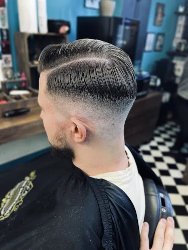 5 - Magda. Salon fryzjerski