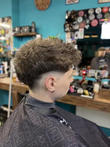 4 - Magda. Salon fryzjerski