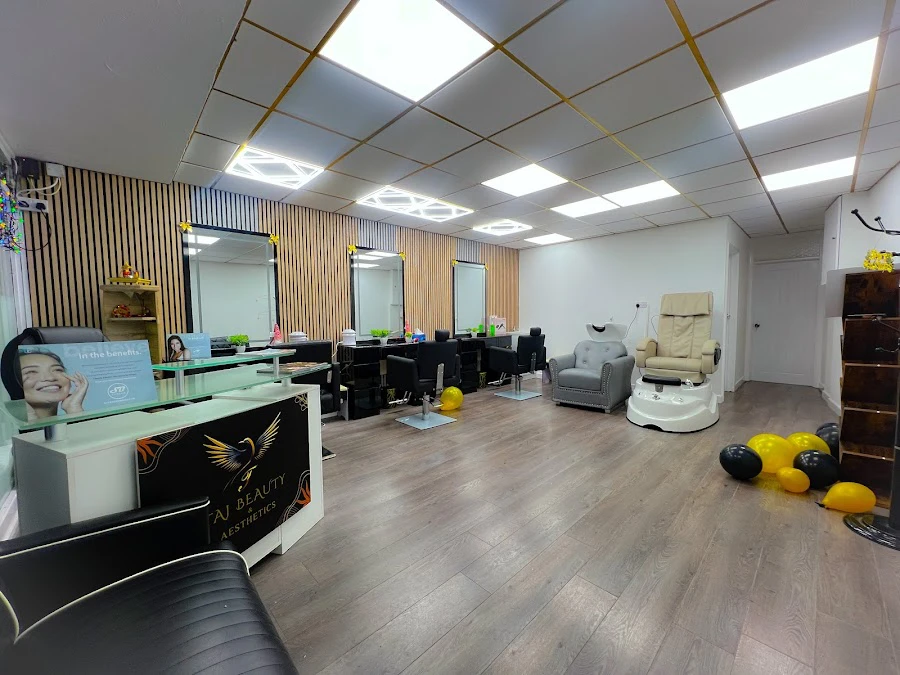 1 - Magic Nails And Beauty