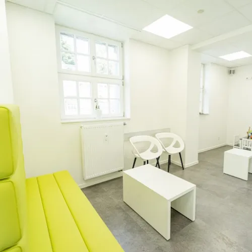 5 - Mahmoud Abusnayma Hausarzt