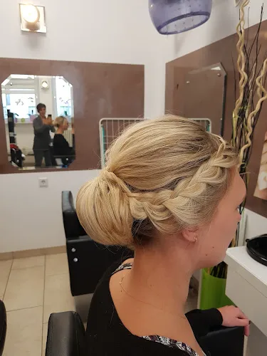 5 - Main Salon Dörnigheim, Friseur in Maintal Dörnigheim