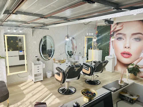 4 - Mamtaz Beauty Solutions