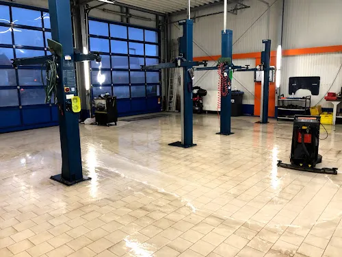 3 - M&T Kfz.-Service GmbH