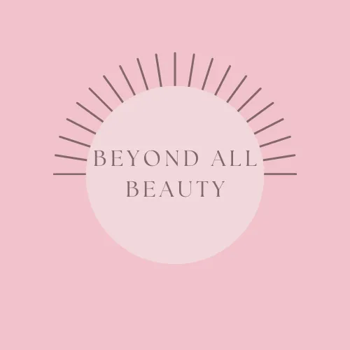 4 - Mane Envy Hair lounge