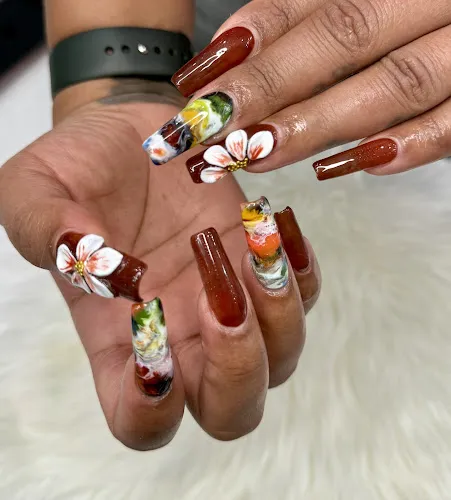 3 - Marcelas Beauty Salon