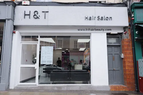 3 - Marinas Beauty Salon