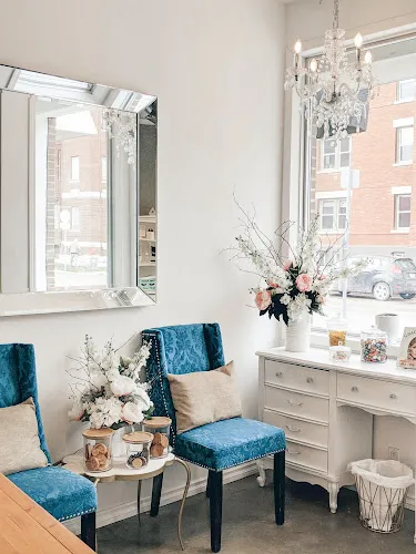 4 - Marios House Of Beauty