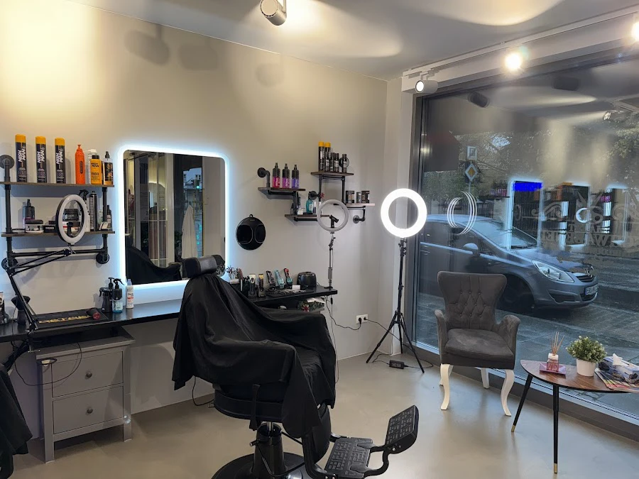 1 - Markt Schwabener Hairlounge & Barber
