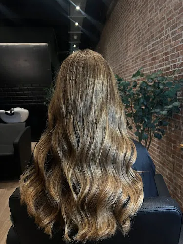 5 - Marsh Hair Design