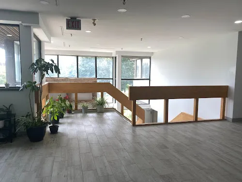 5 - Massage & Head Spa 名仁养生馆