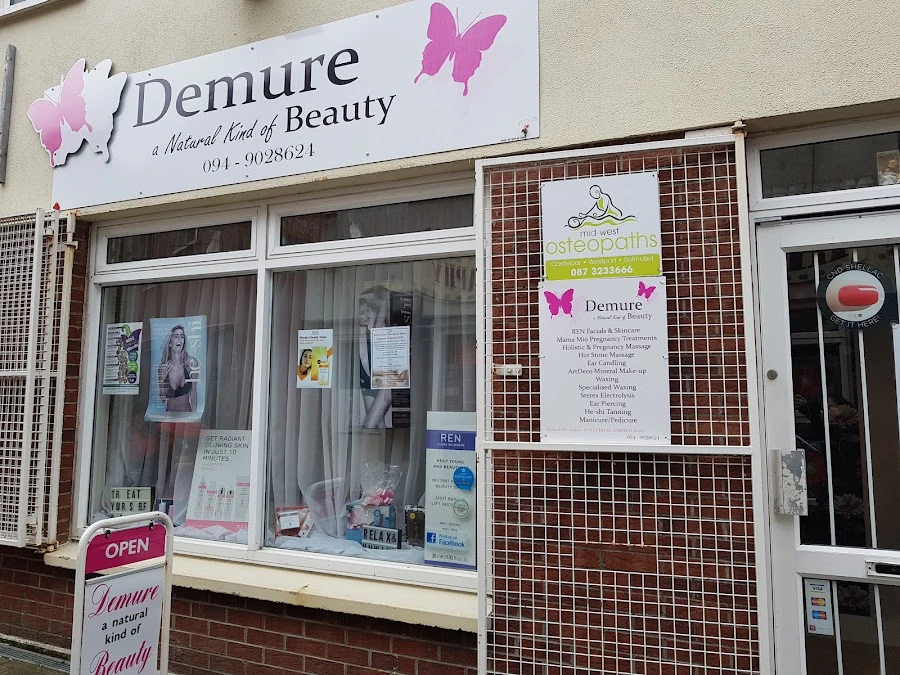 1 - Megan Walsh Makeup