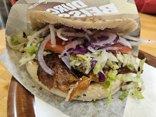 4 - Mellos Kebap Haus