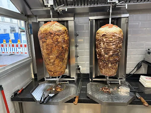 2 - Mellos Kebap Haus