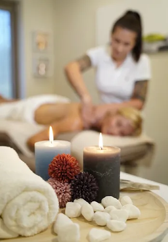 4 - men’s and women’s