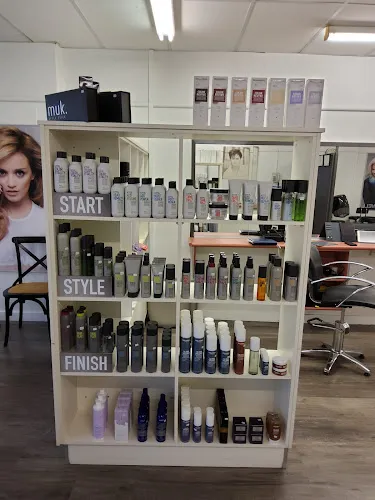 8 - Meraki Hair Cootamundra