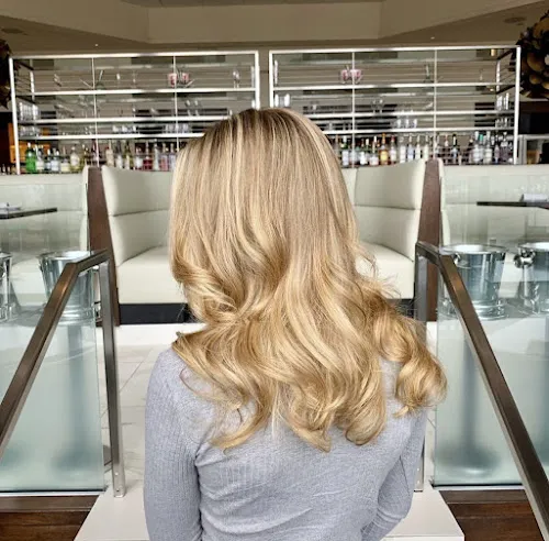 4 - Mexico Beauty Salon