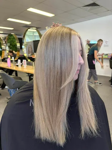 6 - Mezmerize Hair Design