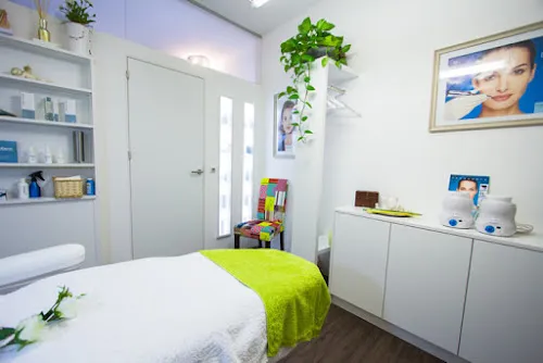 3 - MHB Hair & Beauty Salon by Vahidin Memic