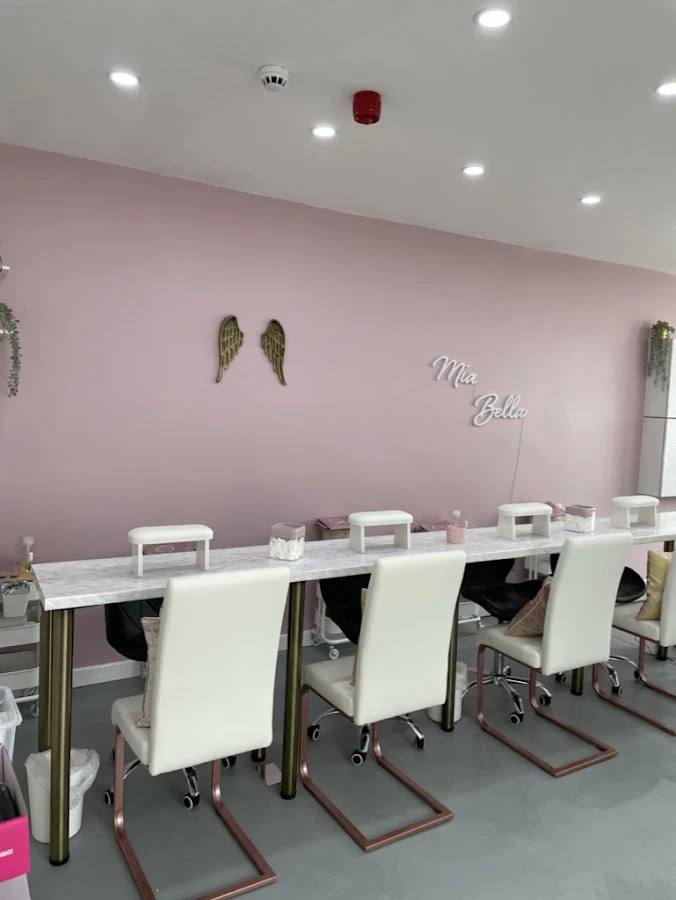 1 - Mia Bella Boutique Ltd