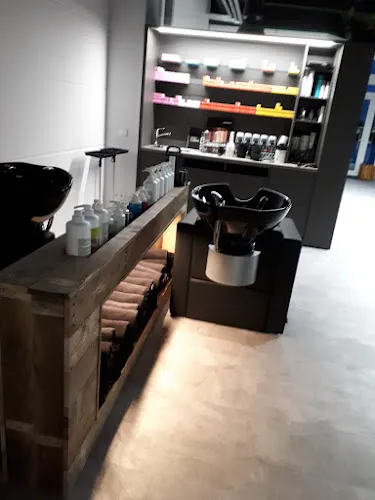 4 - Michael Frank Friseursalon