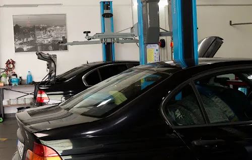 7 - MIETWERKSTATT Königswinter - KFZ Selbsthilfe u. Hobby Werkstatt