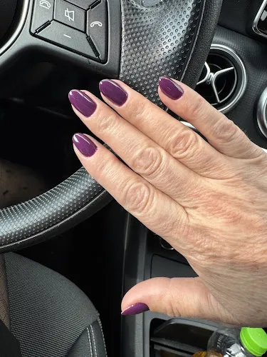 3 - Milana Hairstyle & Beauty