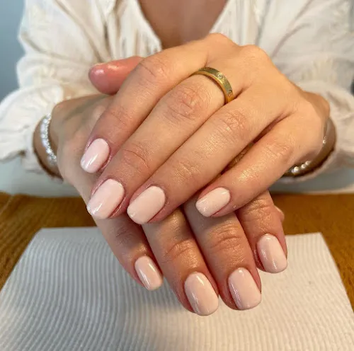 7 - Milans Hairdressing