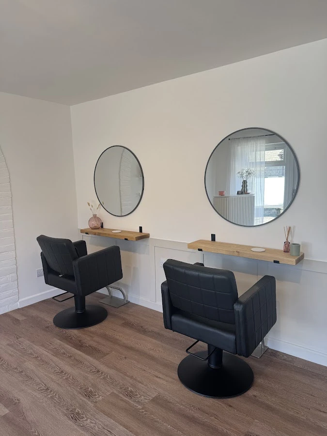 1 - Mint Hair and Beauty