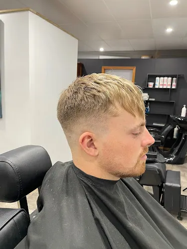 5 - Minx Hair & Beauty