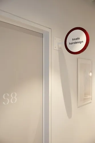 4 - Miras House Of Hair & Beauty