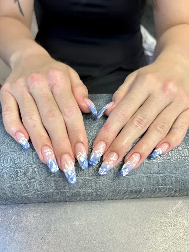 3 - Mirjams Nagelmodellage