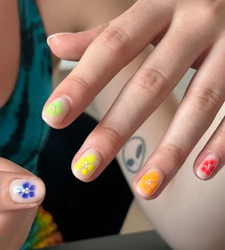 7 - Mirrors Hair & Beauty Salon