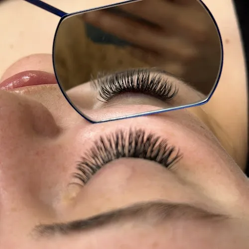 5 - Mirrors Unisex Hair and Beauty Salon