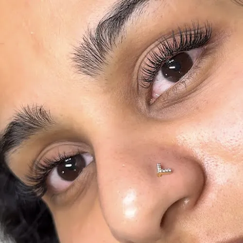 8 - Mirrors Unisex Hair and Beauty Salon