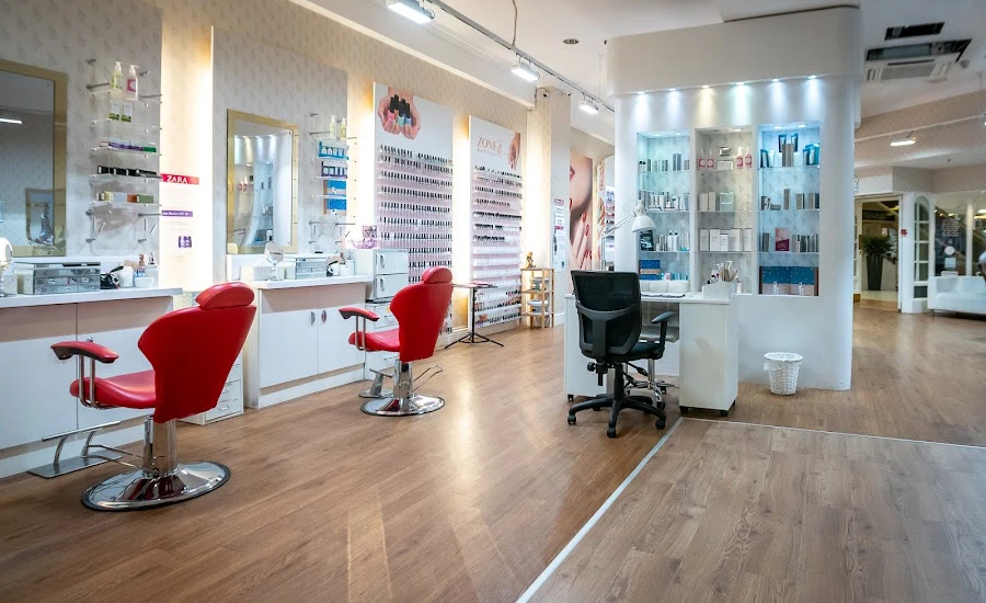 1 - Miss Daizy Beauty Studio