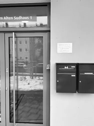 1 - MKG Praxis (Mund-, Kiefer- und Gesichtschirurgie) - PD Dr. Dr. Arwed Ludwig