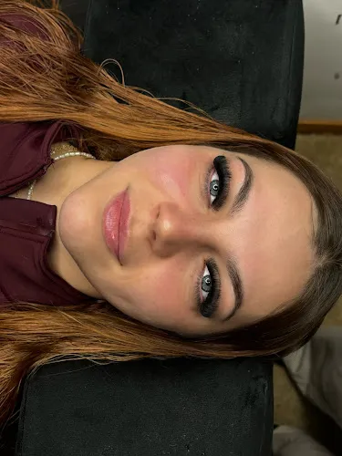 4 - Moama nails and beauty