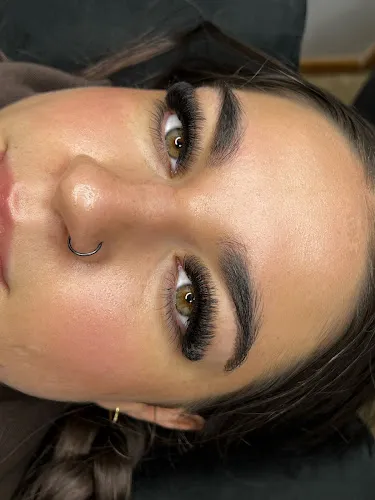 5 - Moama nails and beauty