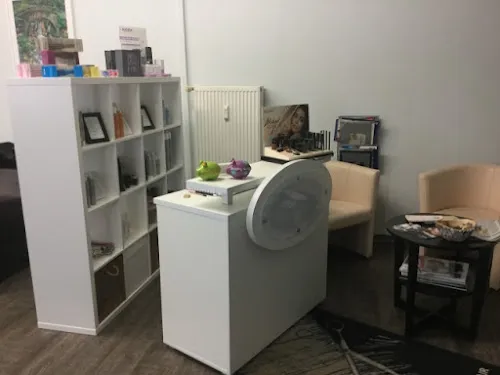 3 - Moayad BarberShop