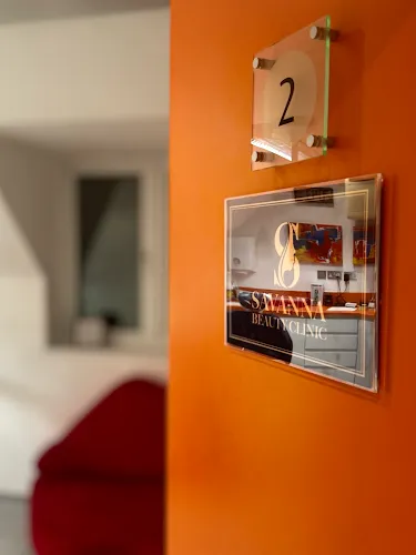 5 - Modern Nails & Beauty