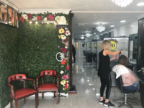 6 - Moderneyes Beauty Ltd